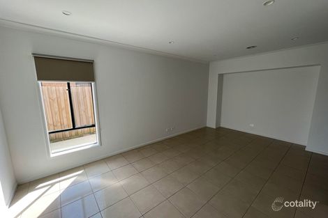 Property photo of 55 Rossiter Retreat Cranbourne North VIC 3977
