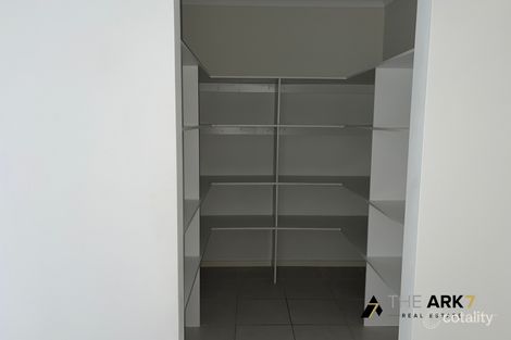 Property photo of 18 Jester Drive Cobblebank VIC 3338