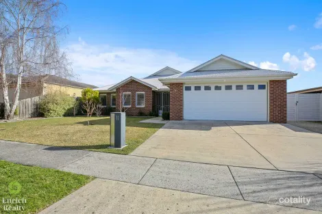 11 Davey Dr, Trafalgar, VIC 3824