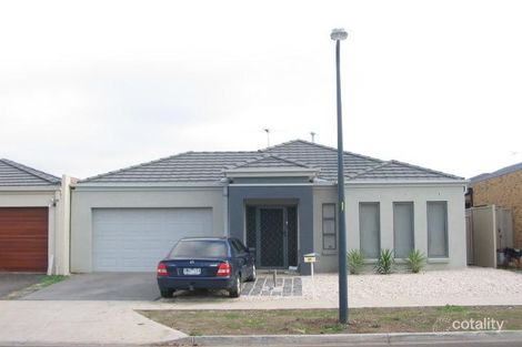 13 Carmody Dr, Cairnlea, VIC 3023