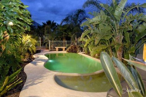 Property photo of 21 Alanbrae Terrace Attwood VIC 3049