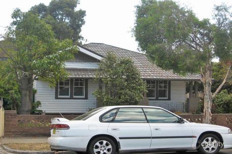 4 Leicester St, Preston, VIC 3072