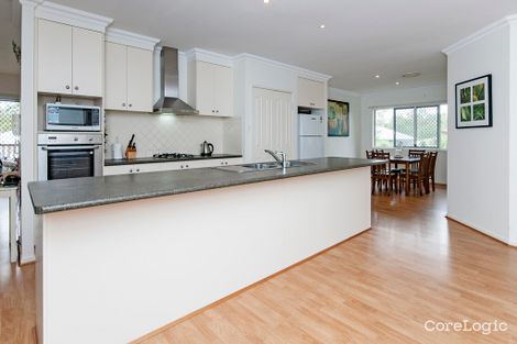 Property photo of 8 Backhousia Crescent Sinnamon Park QLD 4073
