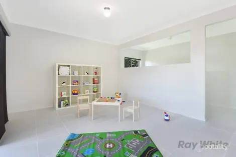 Property photo of 5 Fabian Place Bracken Ridge QLD 4017