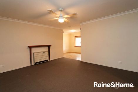 15 Alcheringa Rd, Kelso, NSW 2795