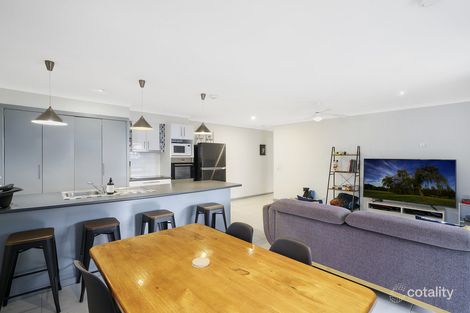 Property photo of 1/8 Columbia Court Oxenford QLD 4210
