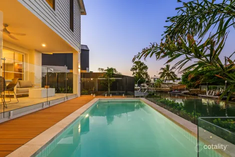 Property photo of 13 Perry Place Biggera Waters QLD 4216