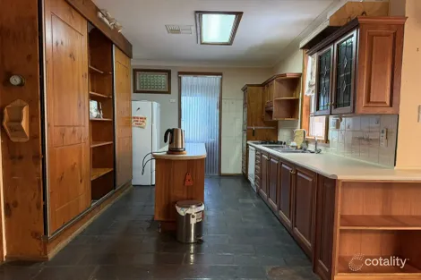 Property photo of 27 McHugh Street Quorn SA 5433