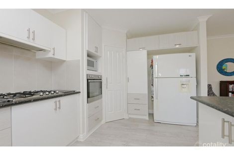 Property photo of 5/6 Henley Road Ardross WA 6153