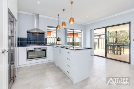 Property photo of 8 Grapestone Road Piara Waters WA 6112