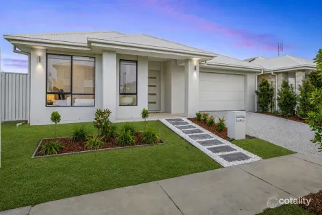 Property photo of 19 Cocos Crescent Banya QLD 4551