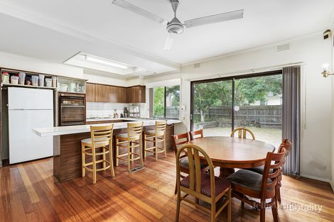Property photo of 236 Gallaghers Road Glen Waverley VIC 3150