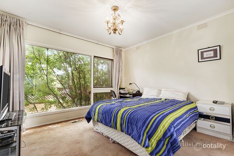 Property photo of 236 Gallaghers Road Glen Waverley VIC 3150