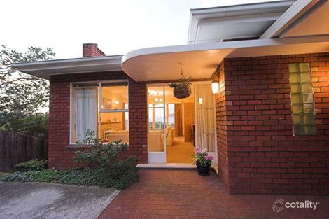 17 Rosehill Cres, Lenah Valley, TAS 7008