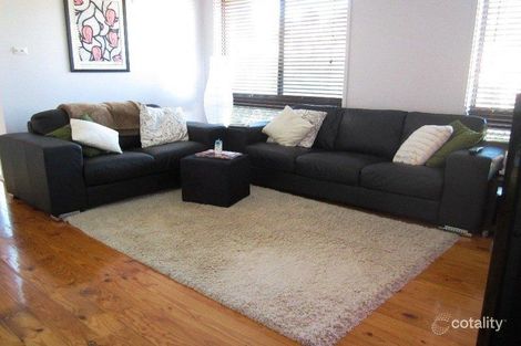 Property photo of 23 Lansell Circuit Wanniassa ACT 2903