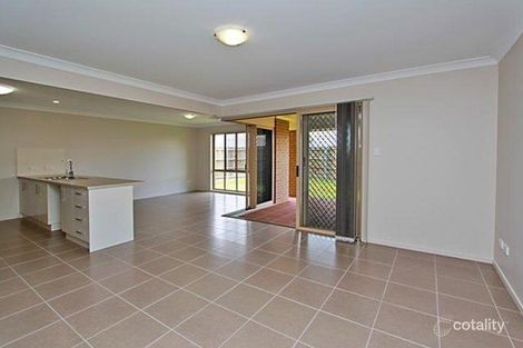 Property photo of 32 Stega Place Wynnum West QLD 4178