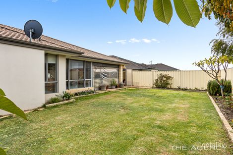 Property photo of 25 Pimento Circle Port Kennedy WA 6172