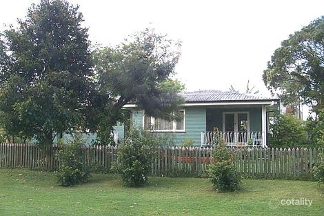 28 Bird St, Manly, QLD 4179