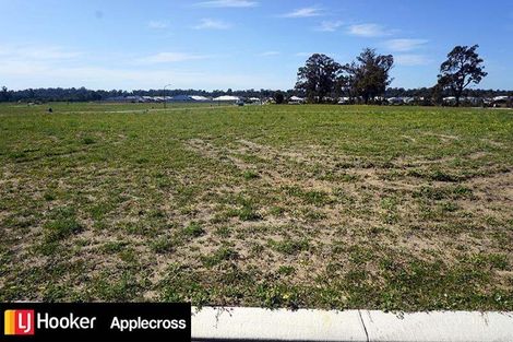Property photo of 43 Wuraming Bend Dalyellup WA 6230