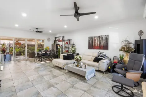 Property photo of 1/21 Sueinnes Street Eagleby QLD 4207