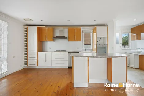 Property photo of 110 Eucalyptus Drive Macquarie Fields NSW 2564