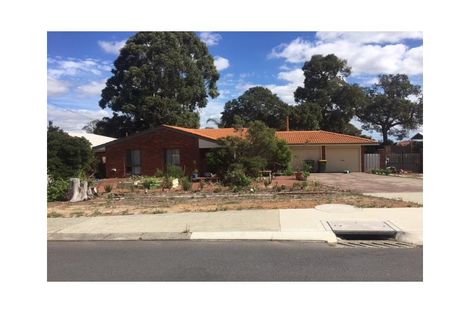 Property photo of 21 Armour Way Lesmurdie WA 6076