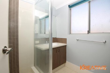 Property photo of 54 Glasgow Way Seville Grove WA 6112