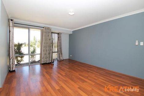 Property photo of 54 Glasgow Way Seville Grove WA 6112