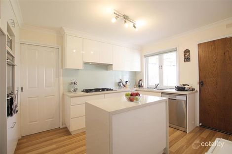 Property photo of 37 Karana Drive Warrnambool VIC 3280