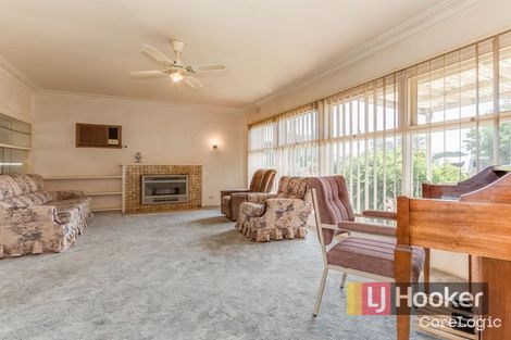 Property photo of 24 Snodgrass Street Pakenham VIC 3810