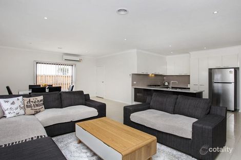 Property photo of 29 Triandra Drive Brookfield VIC 3338