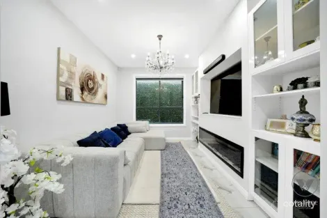 Property photo of 46 Connaught Road Tarneit VIC 3029