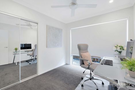 Property photo of 49 Ravenbourne Circuit Capalaba QLD 4157