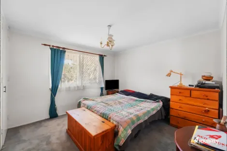 Property photo of 4 Kenthurst Crescent Rochedale South QLD 4123