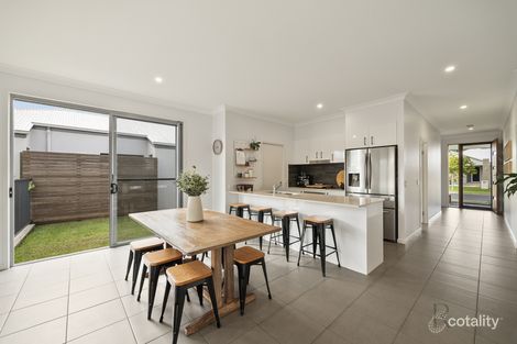 Property photo of 19 Brampton Crescent Mountain Creek QLD 4557