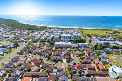 Property photo of 26 Tasman Court Caves Beach NSW 2281