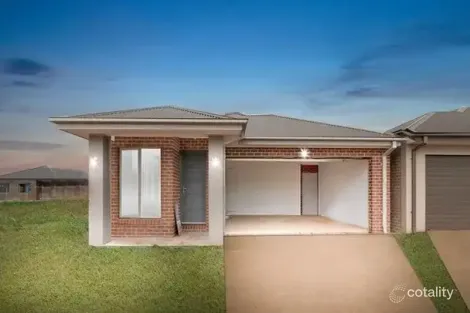 Property photo of 12 Arcadia Drive Weir Views VIC 3338