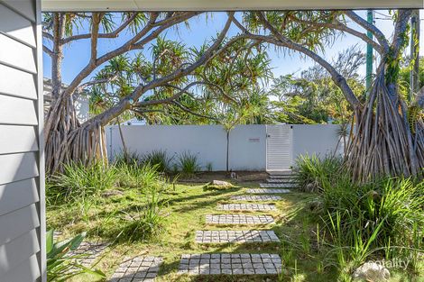 Property photo of 42 Pacific Avenue Sunshine Beach QLD 4567