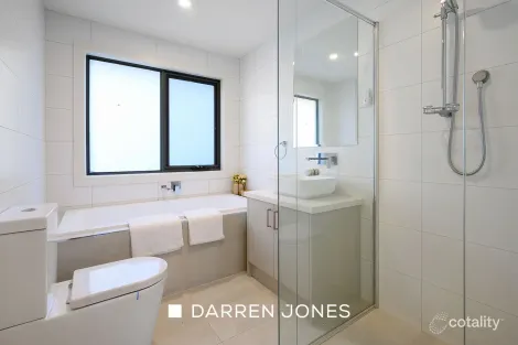 Property photo of 41 Stewart Terrace Macleod VIC 3085