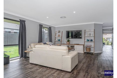 Property photo of 5 Spearmount Drive Armidale NSW 2350