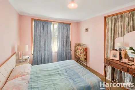 Property photo of 11 Puls Place Horsham VIC 3400