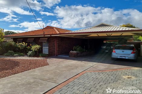 Property photo of 33 Ripplewood Avenue Thornlie WA 6108