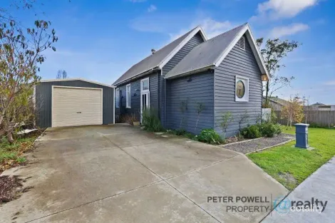 Property photo of 4 Phelans Lane Moe VIC 3825