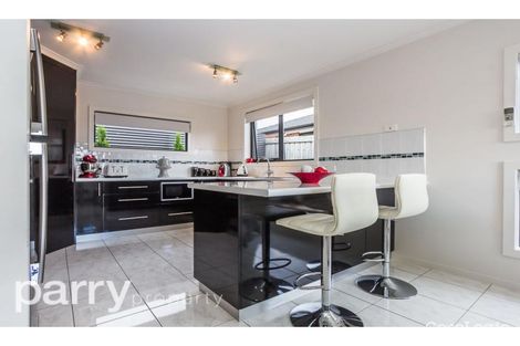 Property photo of 2/6 Jasmine Court Prospect TAS 7250