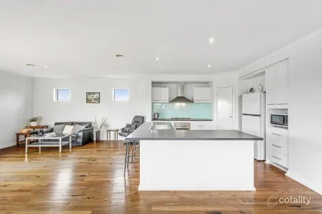 Property photo of 43 Pethajohn Parade Grovedale VIC 3216