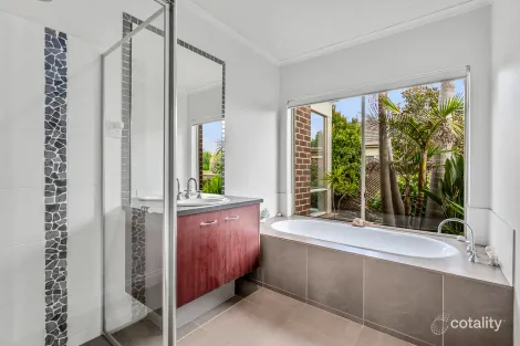 Property photo of 43 Pethajohn Parade Grovedale VIC 3216