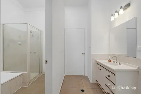 Property photo of 12 Verna Close Armidale NSW 2350