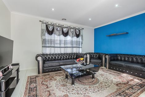Property photo of 14 Kopi Way Wollert VIC 3750