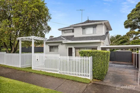 Property photo of 2 Wattle Street Peakhurst NSW 2210