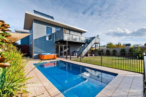 Property photo of 3 Cremorne Avenue Cremorne TAS 7024
